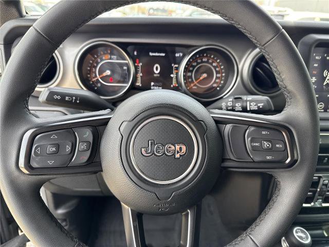 Used 2023 Jeep Wrangler Willys image 10