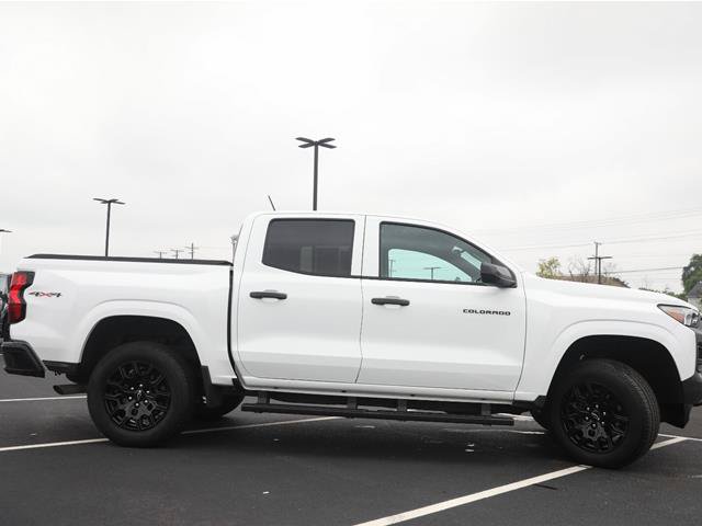 Used 2026 Chevrolet Colorado W/T AWD/4WD image 8
