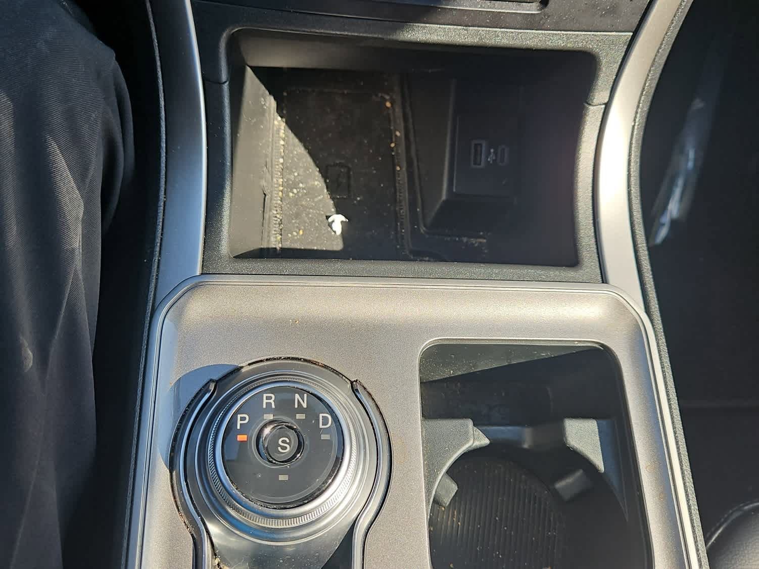 Certified 2024 Ford Edge SEL w/ Convenience Package image 18