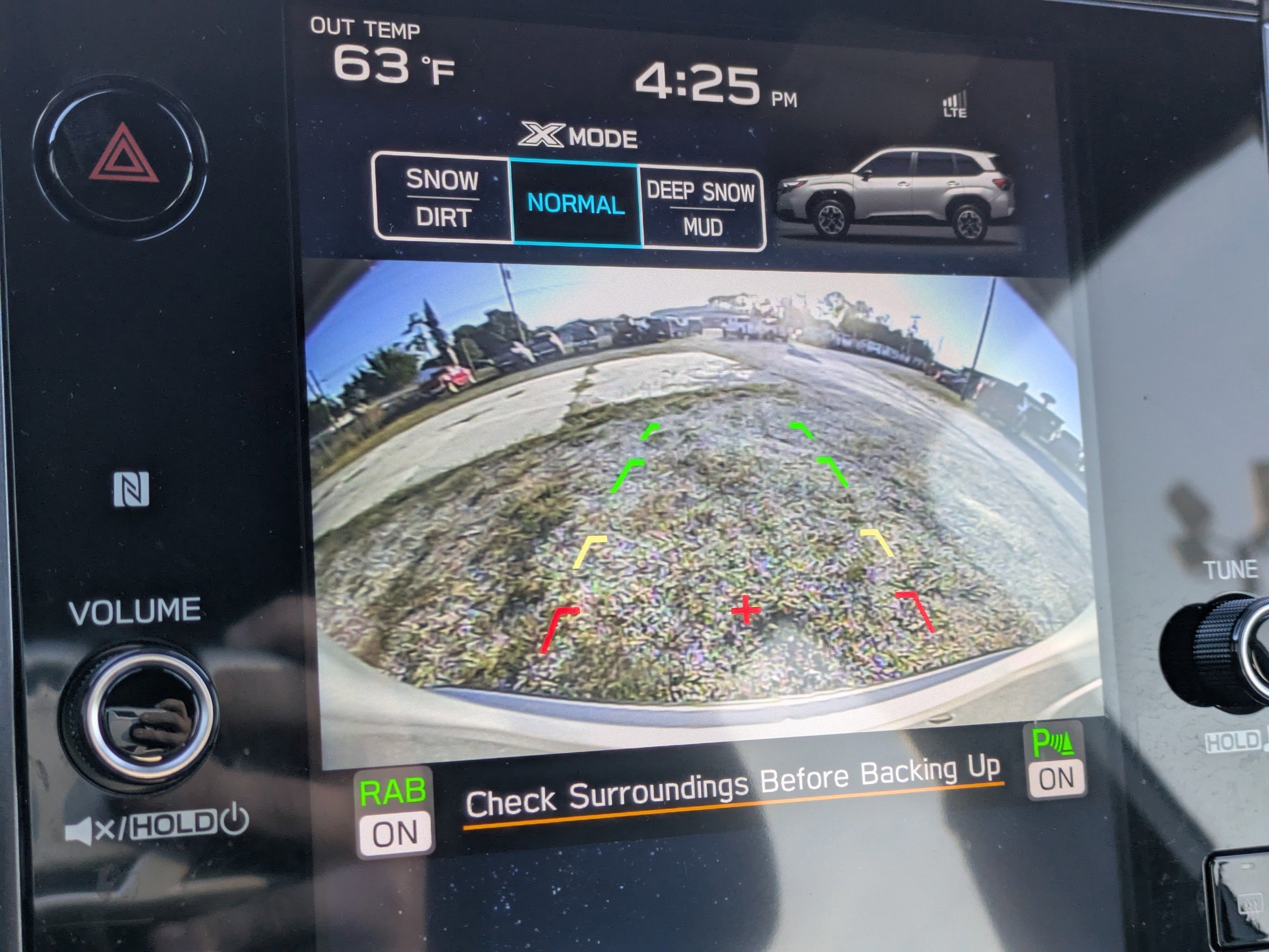 Used 2025 Subaru Forester Limited image 30