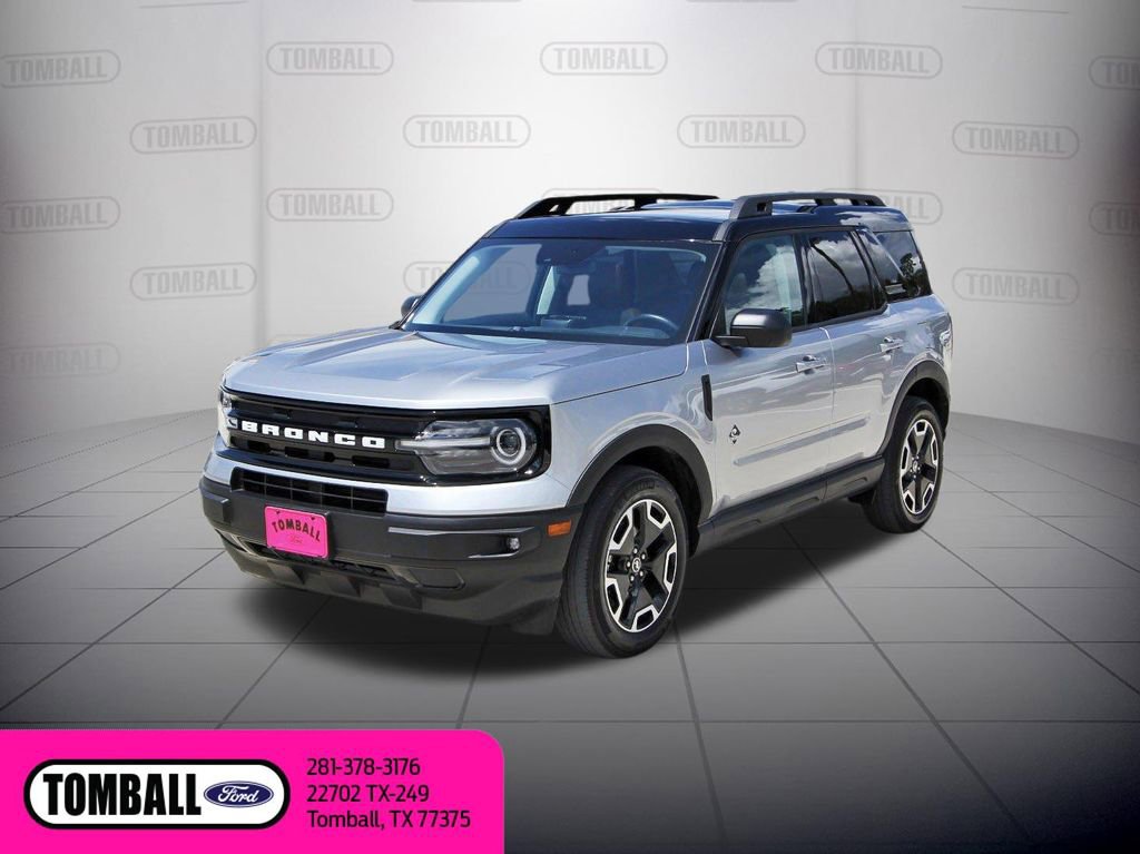 Certified 2023 Ford Bronco Sport Outer Banks w/ Tech Package AWD/4WD image 3