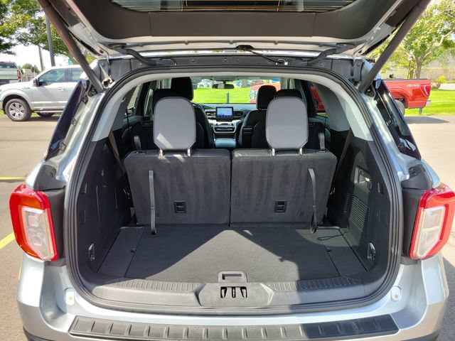 Certified 2023 Ford Explorer XLT w/ Equipment Group 202A AWD/4WD image 33