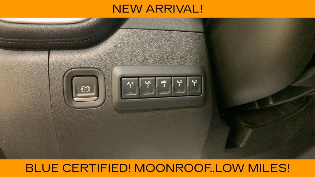 Used 2023 GMC Sierra 3500 AT4 w/ AT4 Premium Plus Package AWD/4WD image 39