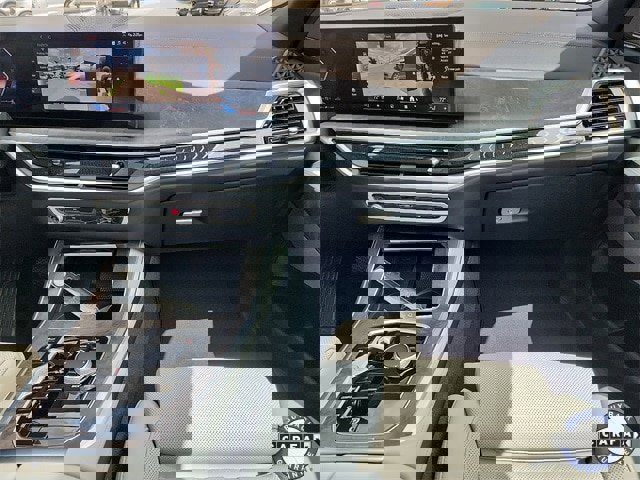 Used 2024 BMW X5 xDrive40i w/ Premium Package image 10