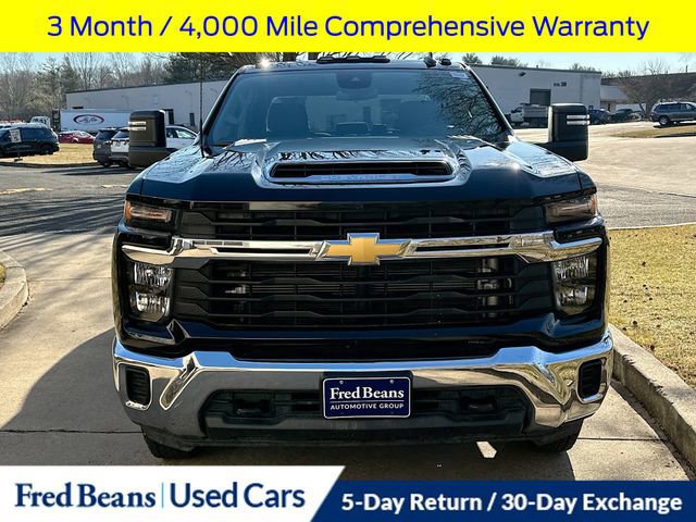 Used 2024 Chevrolet Silverado 3500 LT image 8