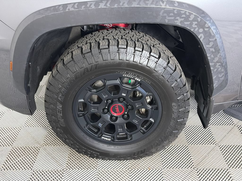 Used 2025 Toyota Sequoia TRD Pro AWD/4WD image 8