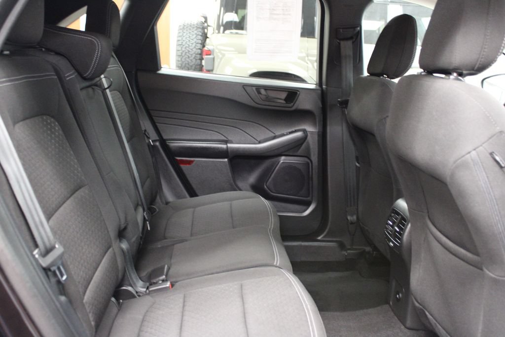 Certified 2024 Ford Escape Active w/ Cold Weather Package FWD image 50