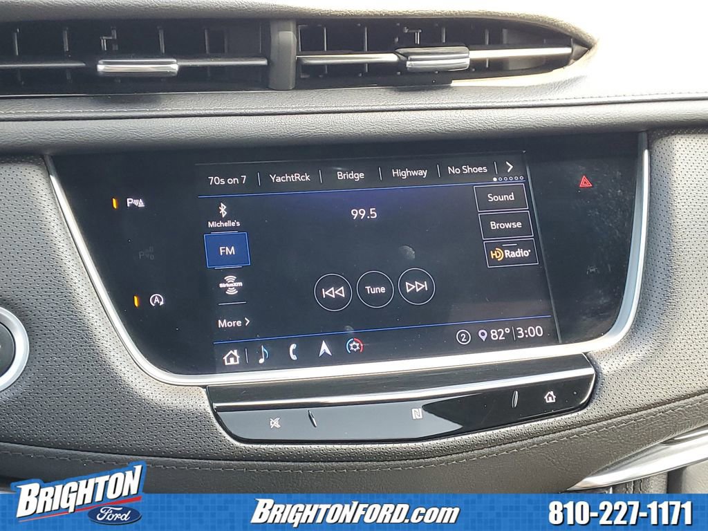 Used 2020 Cadillac XT5 Premium Luxury w/ LPO, Floor Liner Package AWD/4WD image 29