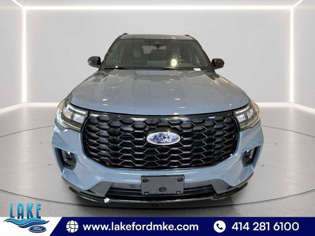 Certified 2025 Ford Explorer ST AWD/4WD image 2