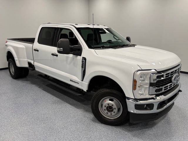 Certified 2025 Ford F350 XLT AWD/4WD image 34