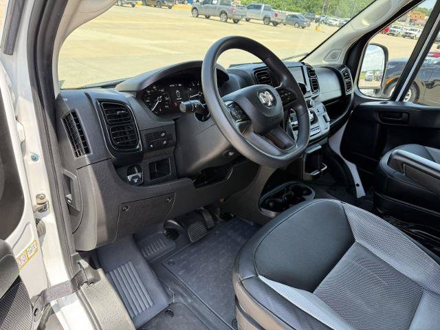 Used 2025 RAM ProMaster 2500 w/ Convenience Group FWD image 10