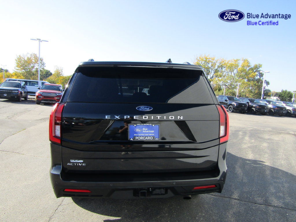 Certified 2025 Ford Expedition Active AWD/4WD image 8