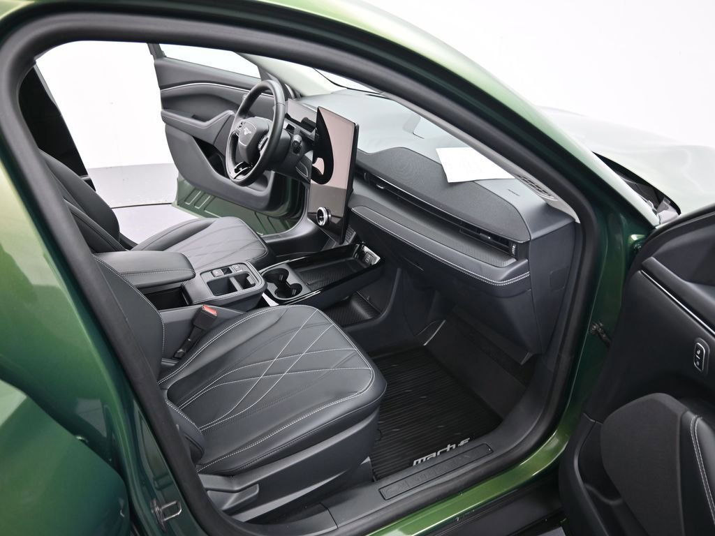 Certified 2025 Ford Mustang Mach-E Select w/ Comfort Package Lite image 52