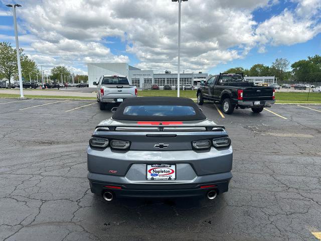 Used 2022 Chevrolet Camaro LT RWD image 7