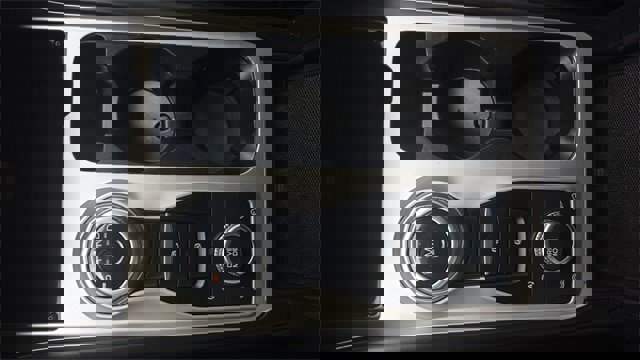 Certified 2021 Ford Explorer XLT w/ Class III Trailer Tow Package image 33