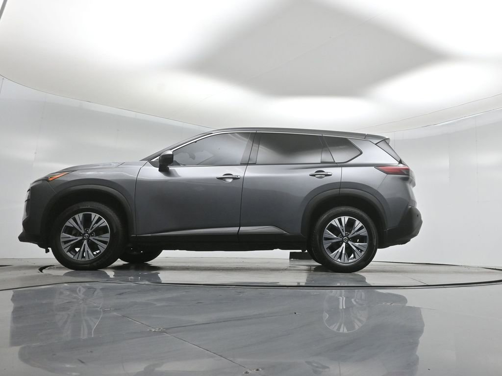 Used 2021 Nissan Rogue SV FWD image 8