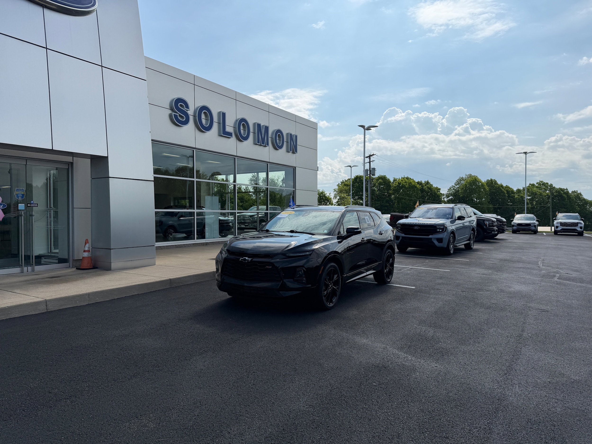 Used 2019 Chevrolet Blazer RS AWD/4WD image 1