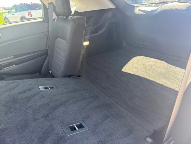 Certified 2022 Ford Edge SE image 28