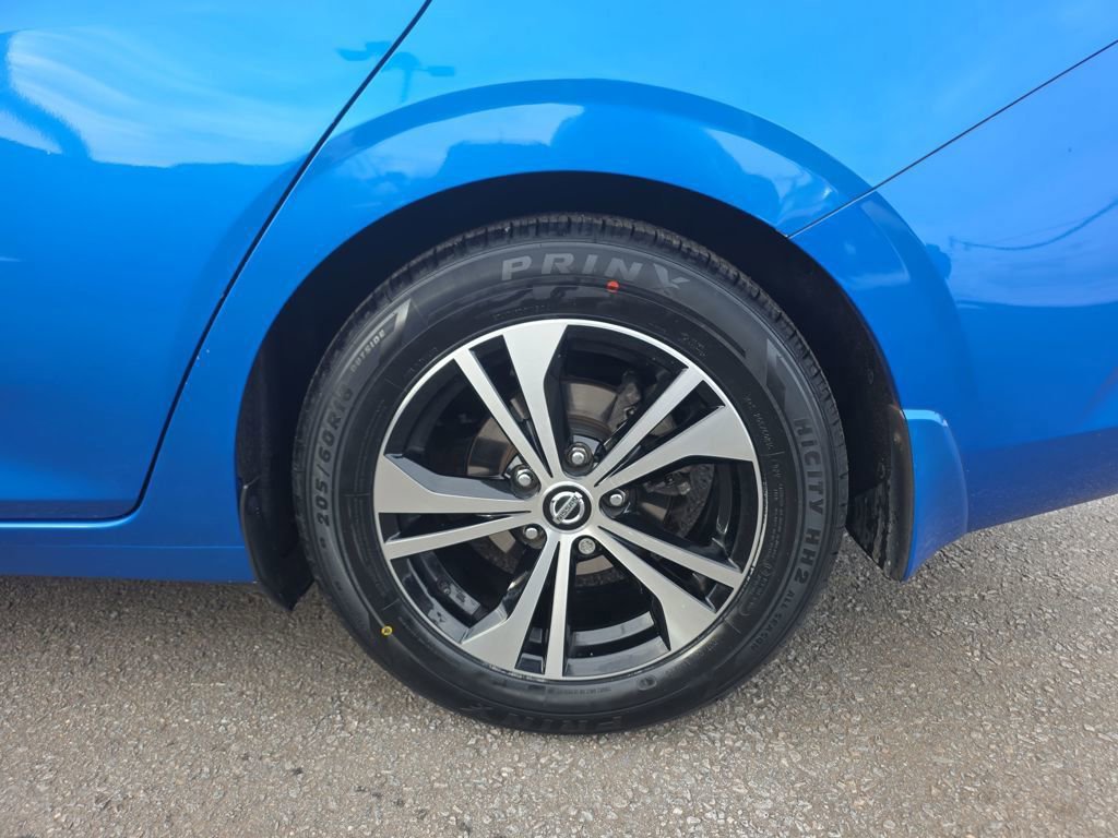 Used 2020 Nissan Sentra SV image 12