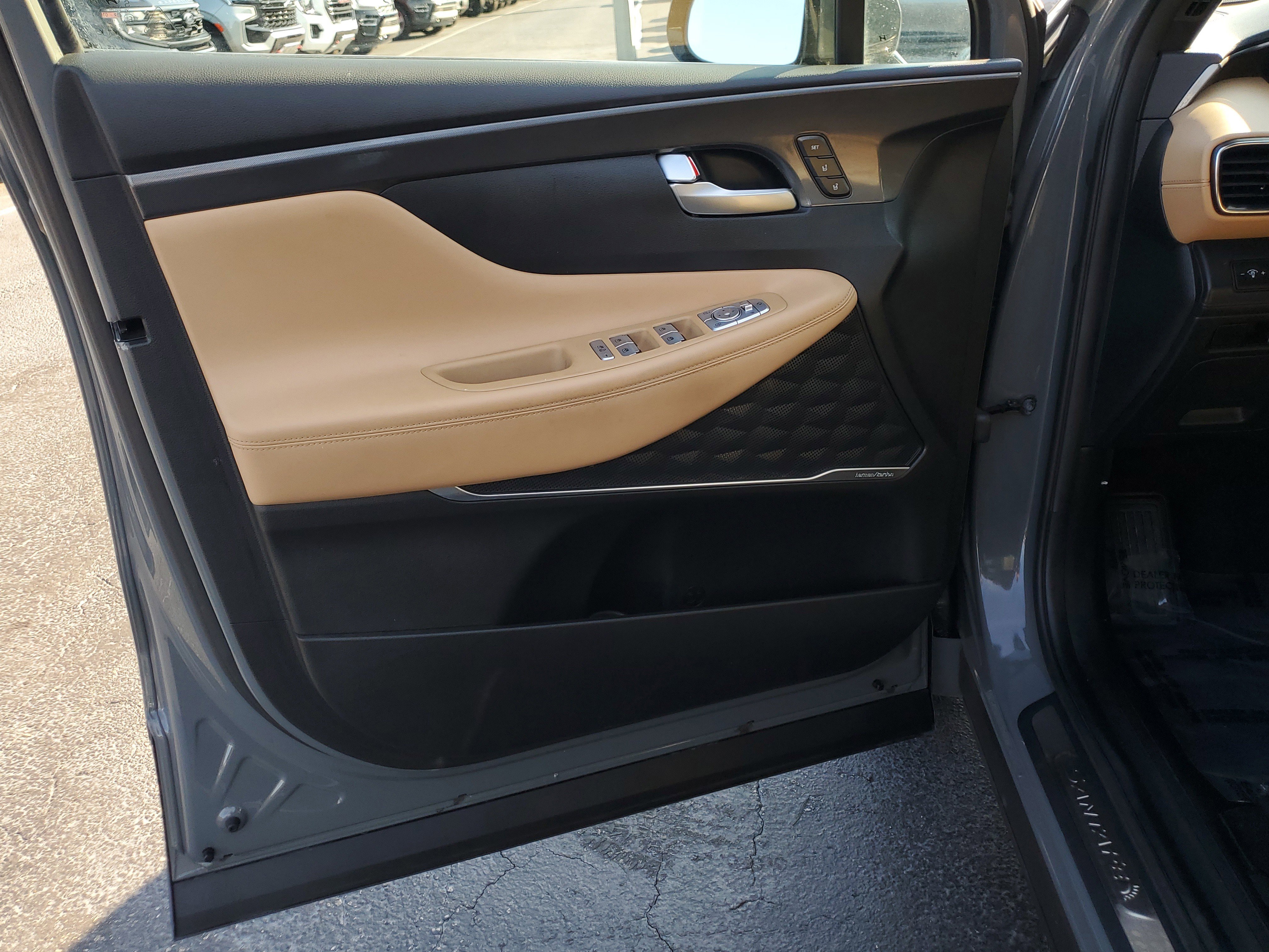 Used 2023 Hyundai Santa Fe Calligraphy image 20