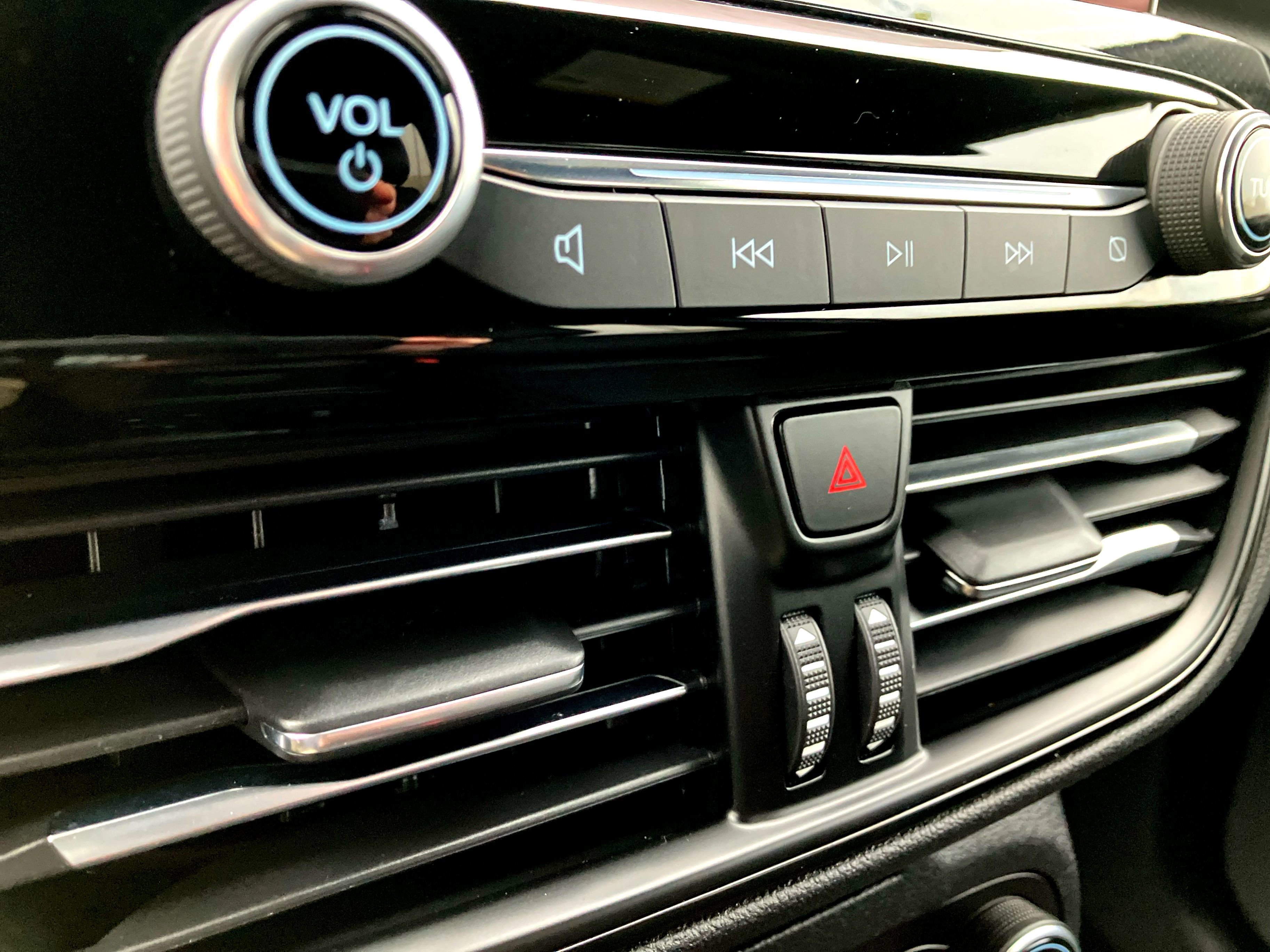 Certified 2023 Ford Escape ST-Line image 29