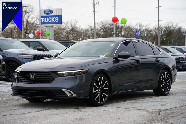 Used 2024 Honda Accord Touring image 1