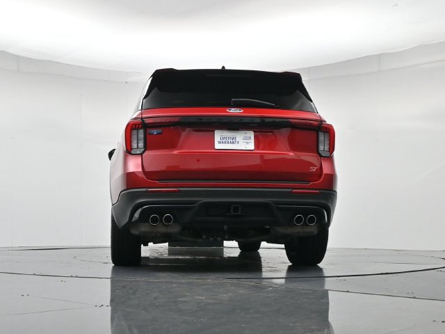 Certified 2025 Ford Explorer ST AWD/4WD image 45
