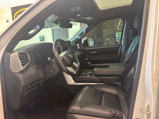 Used 2024 Toyota Sequoia Platinum AWD/4WD image 12