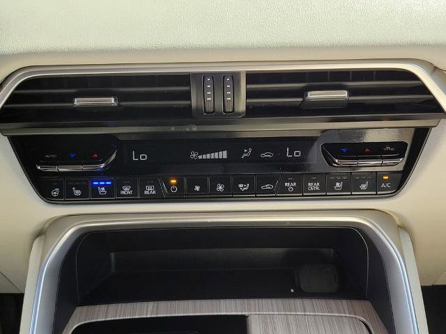 Used 2024 MAZDA CX-90 Plug-In Hybrid w/ Premium Plus image 19