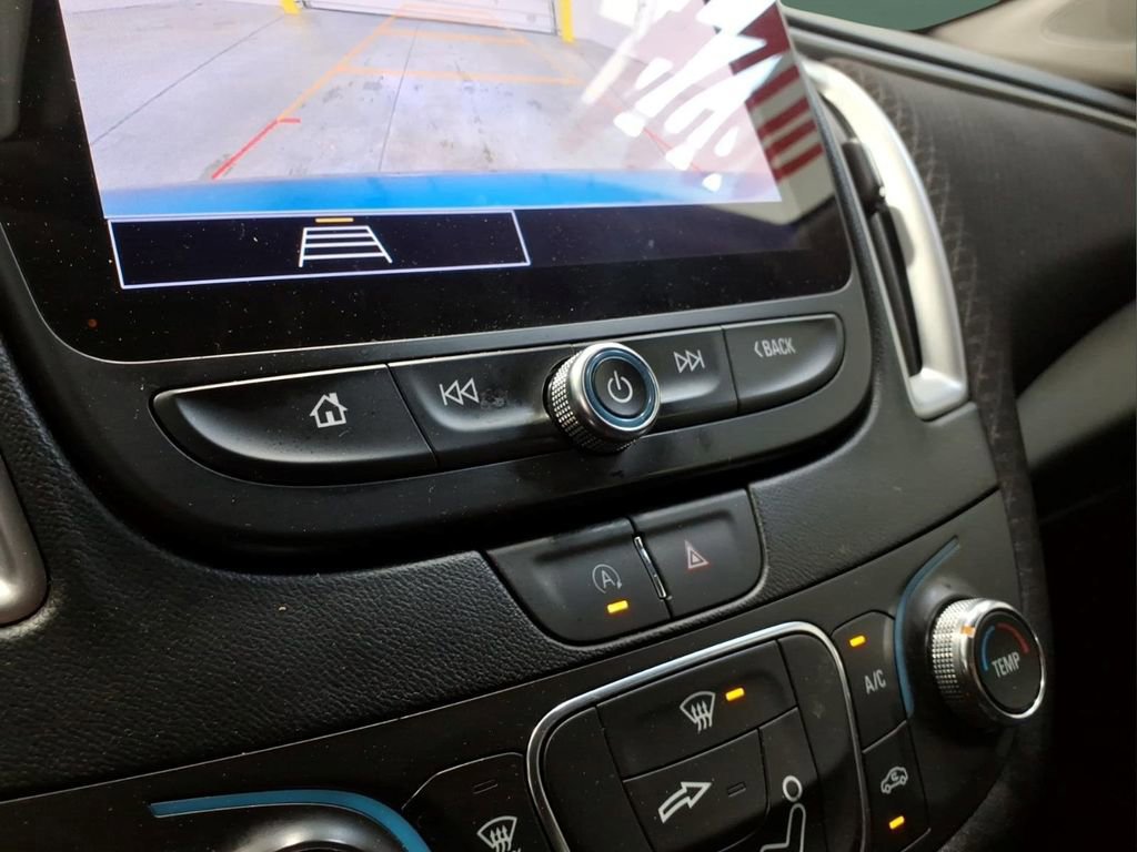 Used 2024 Chevrolet Malibu LS image 9