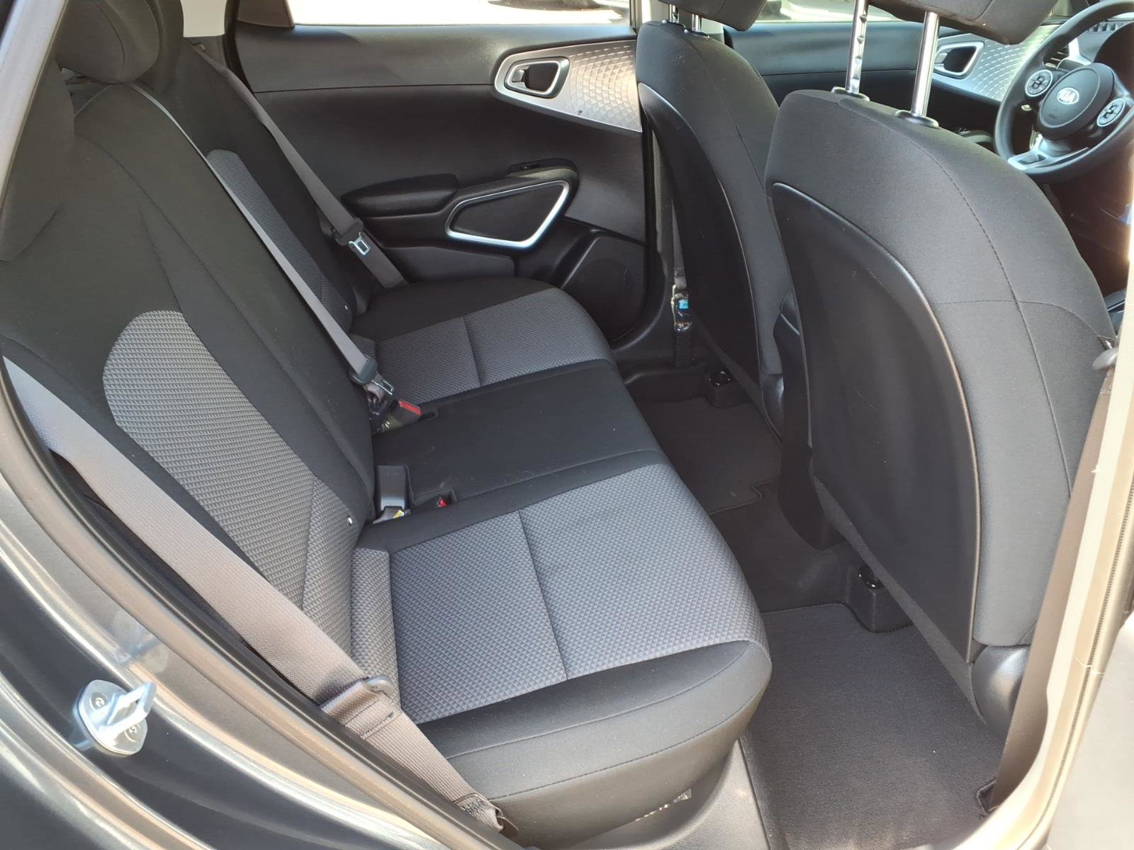 Used 2020 Kia Soul LX FWD image 14