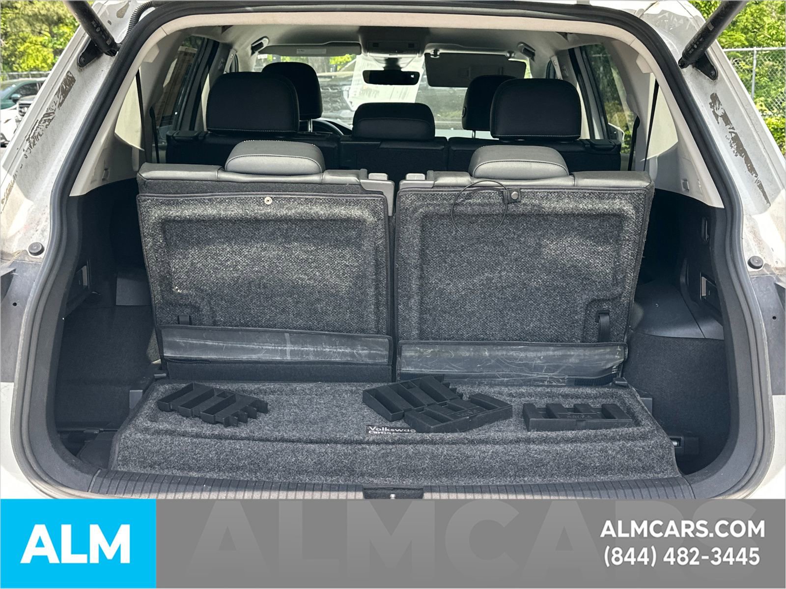 Used 2022 Volkswagen Tiguan SE FWD image 21