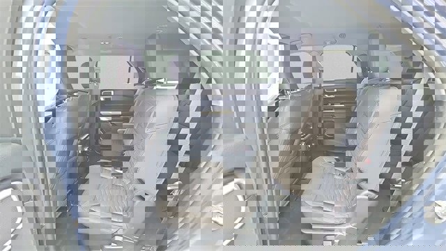 Certified 2021 Ford Explorer XLT w/ Class III Trailer Tow Package image 39