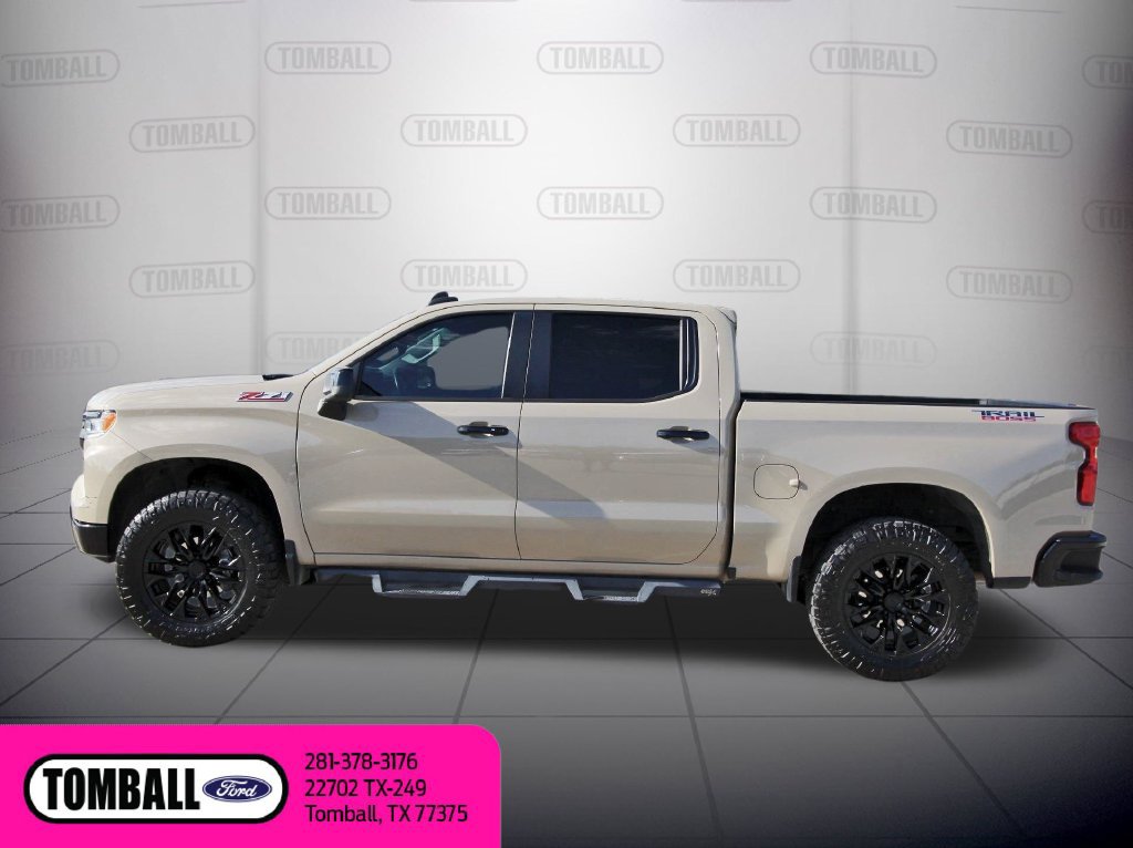 Used 2023 Chevrolet Silverado 1500 LT Trail Boss w/ Protection Package AWD/4WD image 5