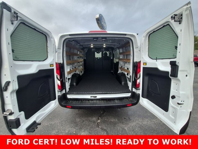 Certified 2025 Ford Transit 250 Low Roof w/ Exterior Upgrade Package RWD image 21