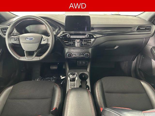Certified 2025 Ford Escape ST-Line Select AWD/4WD image 6