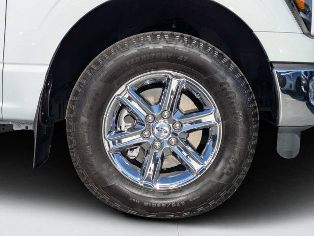Certified 2025 Ford F150 Lariat w/ FX4 Off-Road Package AWD/4WD image 11