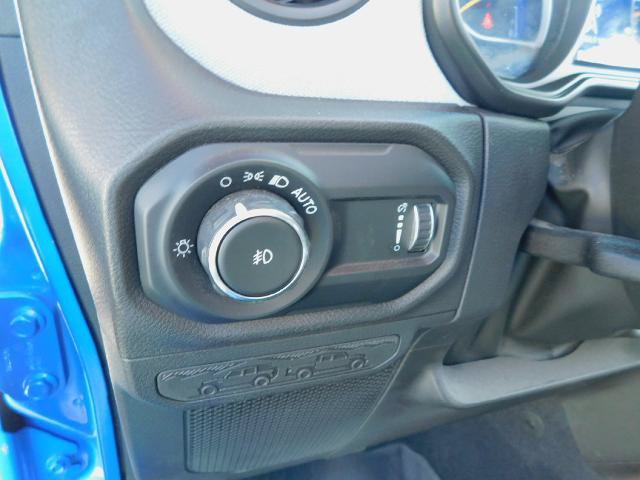 Used 2024 Jeep Wrangler Sport AWD/4WD image 14