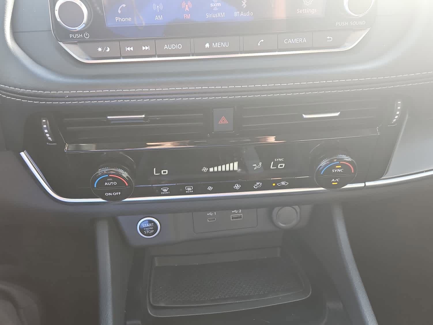 Used 2022 Nissan Rogue SV FWD image 16