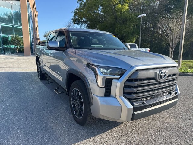 Used 2024 Toyota Tundra Limited w/ Power Package image 7