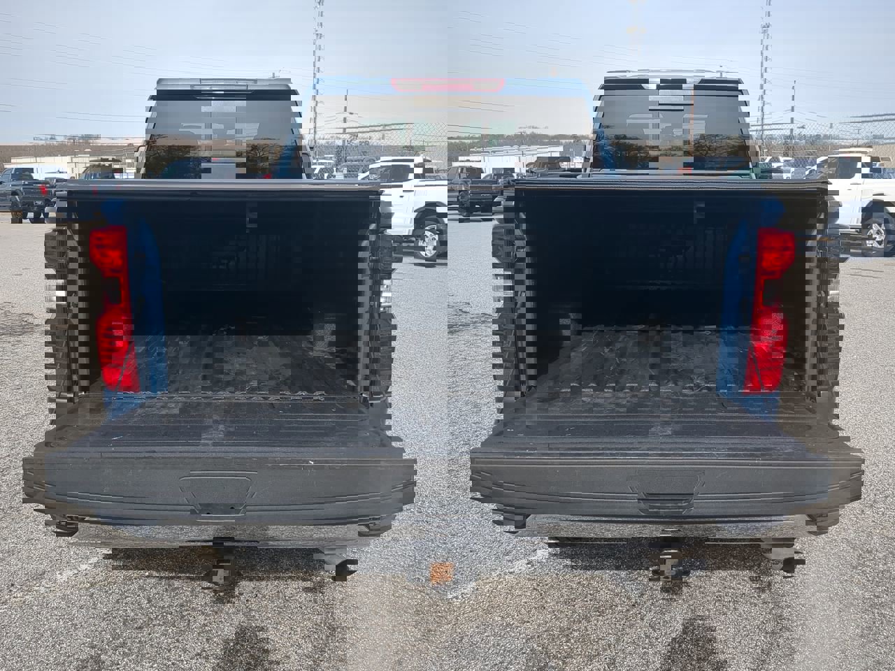 Used 2024 Chevrolet Silverado 2500 LT w/ Convenience Package image 11