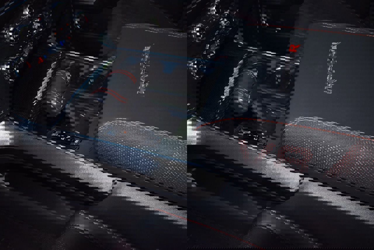 Certified 2025 Ford F150 Raptor w/ Equipment Group 803A Raptor R AWD/4WD image 33