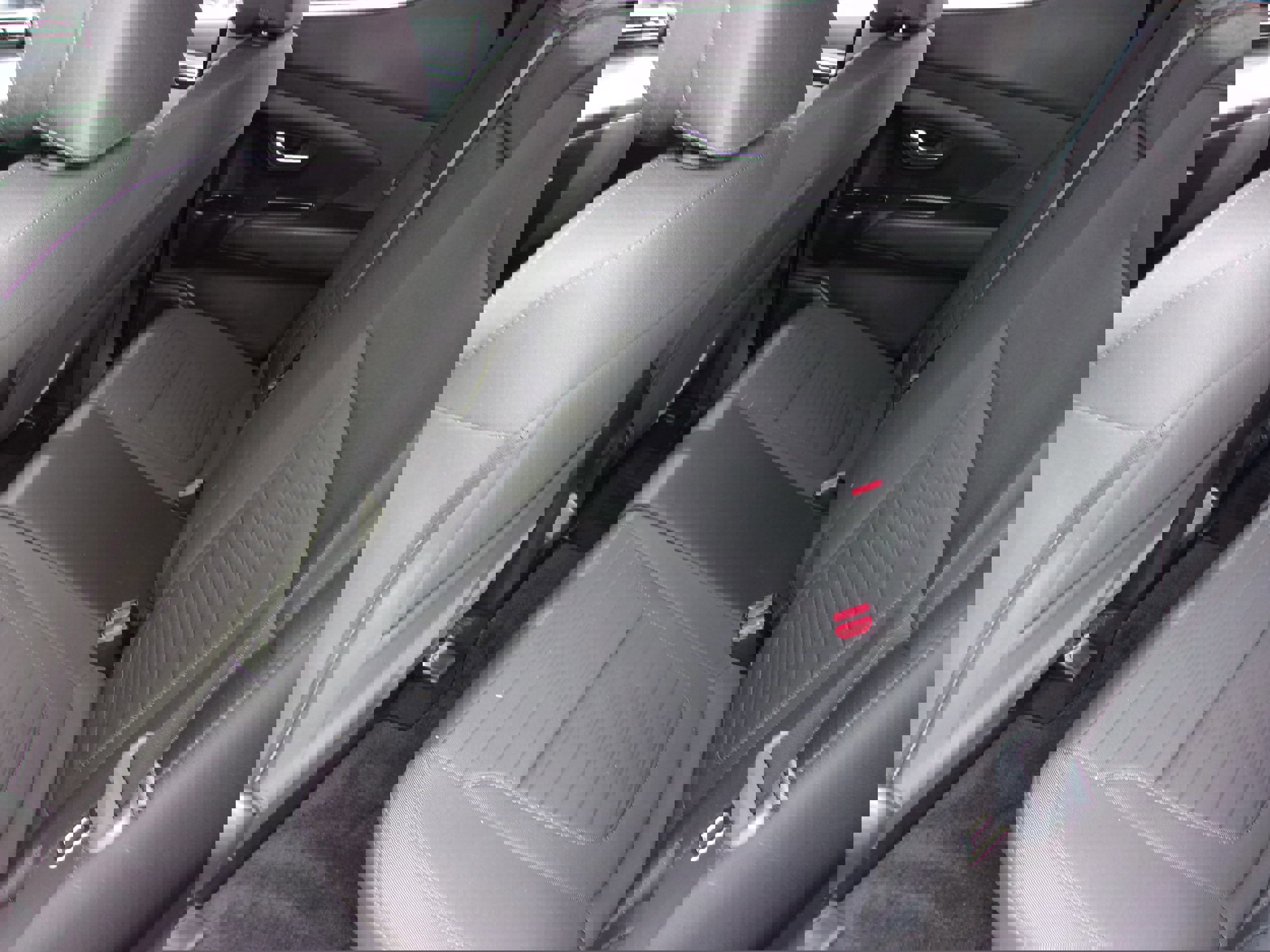 Used 2023 Hyundai Santa Cruz SEL w/ Activity Package image 11