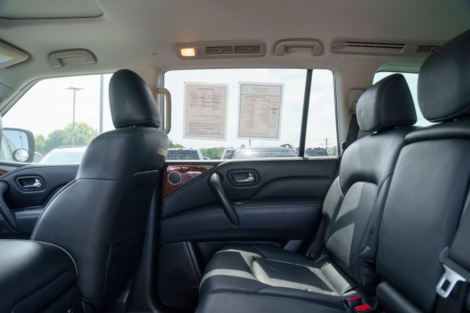 Used 2018 INFINITI QX80 4WD w/ Driver Assistance Package image 16