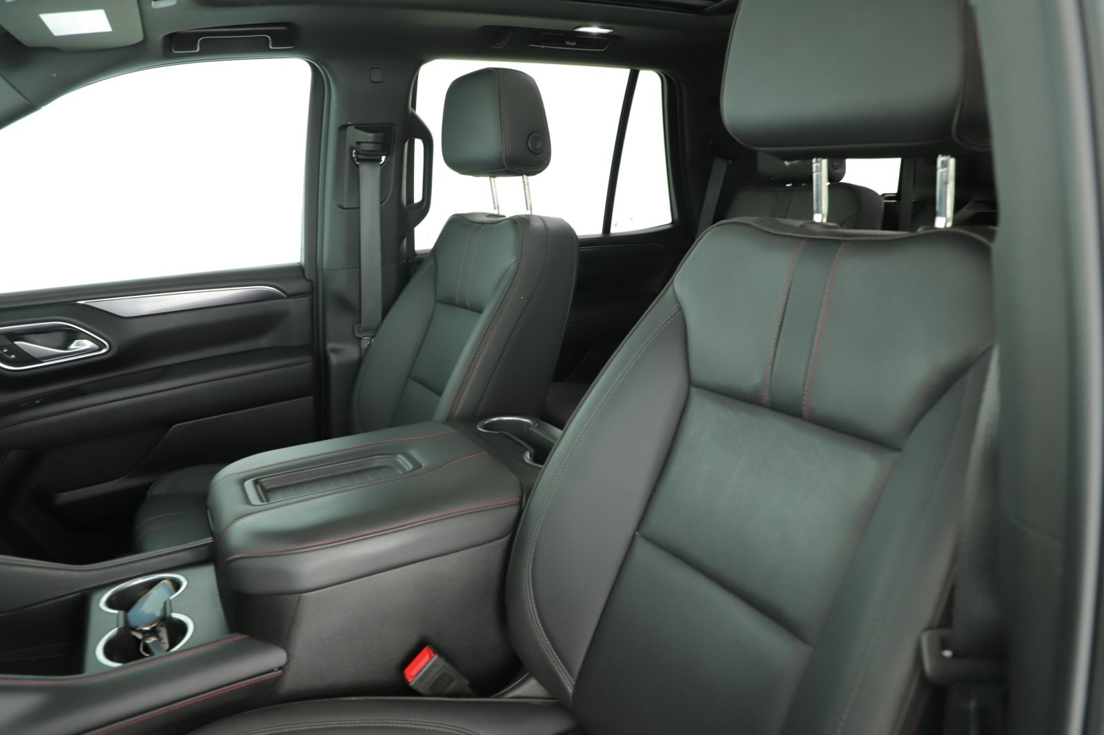 Used 2024 Chevrolet Tahoe RST w/ Luxury Package AWD/4WD image 10