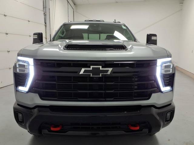 Used 2025 Chevrolet Silverado 2500 LT w/ Trail Boss Package AWD/4WD image 8