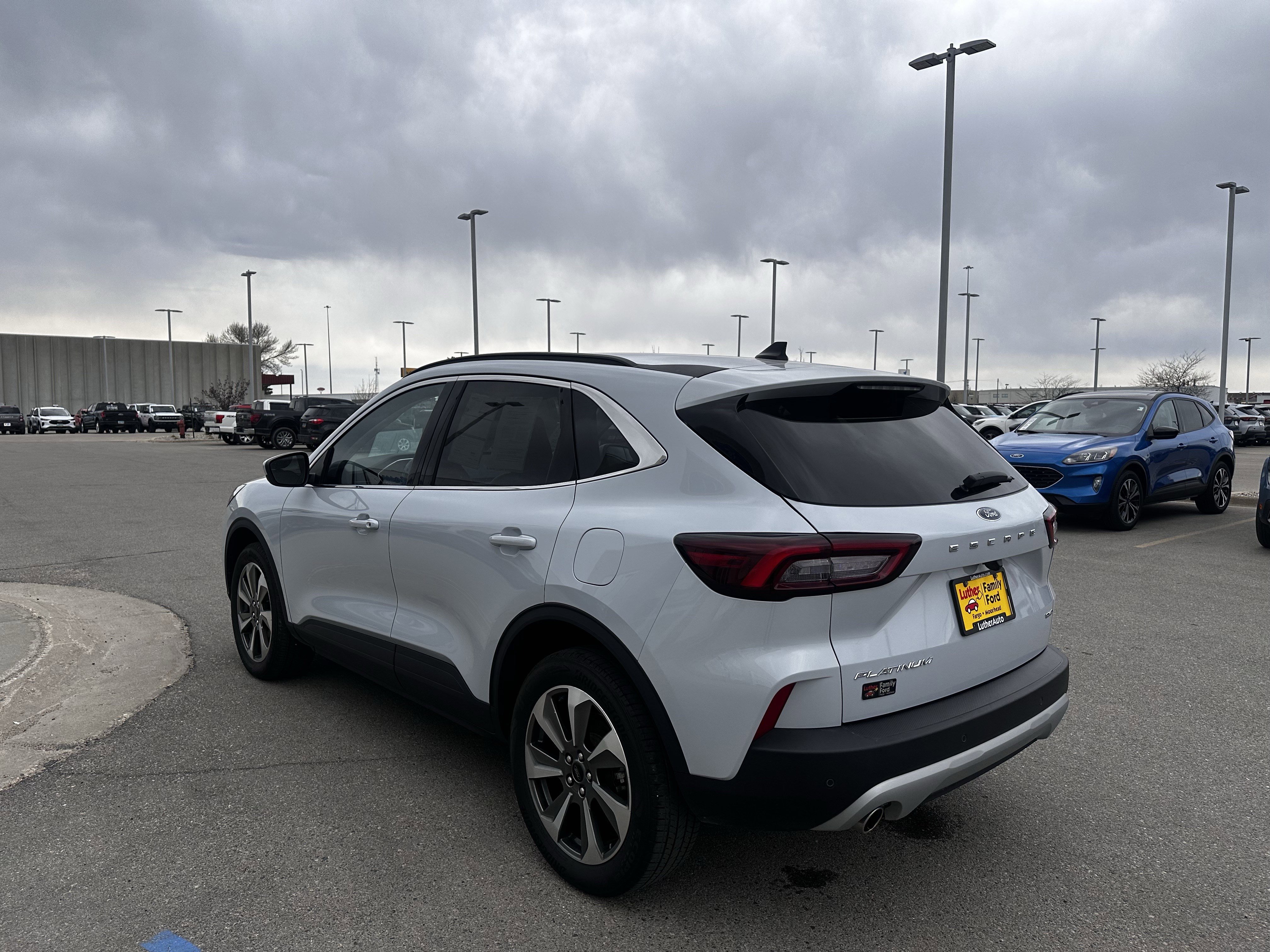 Certified 2025 Ford Escape Platinum AWD/4WD image 5