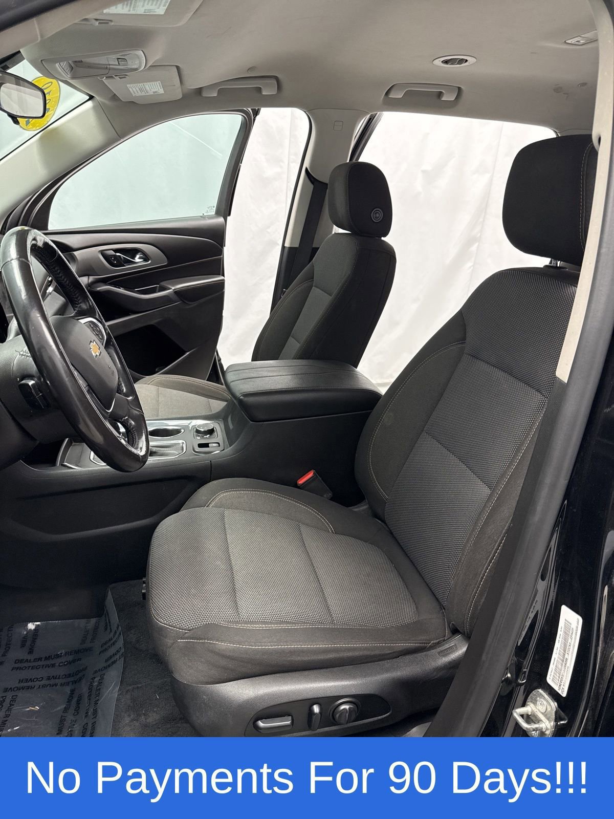 Used 2018 Chevrolet Traverse LT image 8