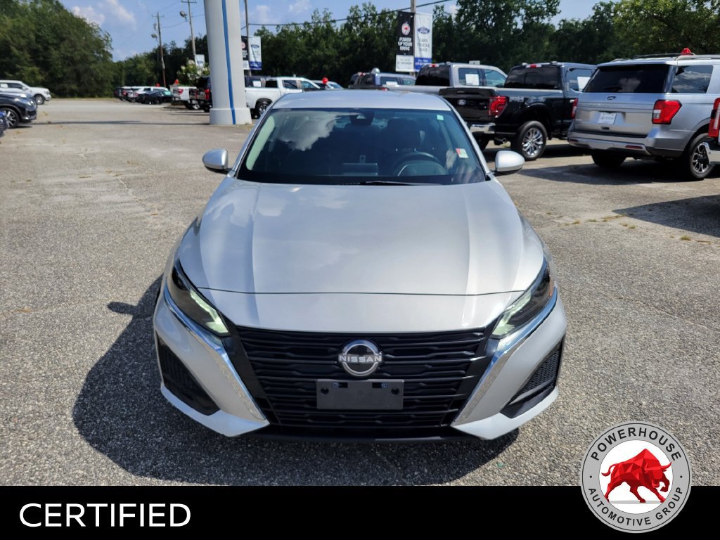 Used 2023 Nissan Altima 2.5 SV FWD image 10