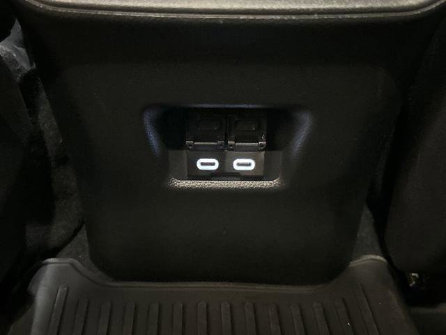 Used 2023 Toyota RAV4 AWD Hybrid image 30